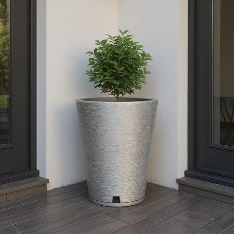Macetero Genebra Ø38cm H57cm Polietileno Alta Densidad, incluye plato, sin planta